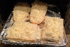 french onion soup bread